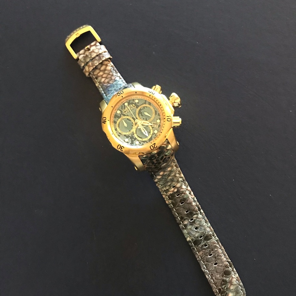 Invicta Reserve Collection Watch - Picture 2 of 4